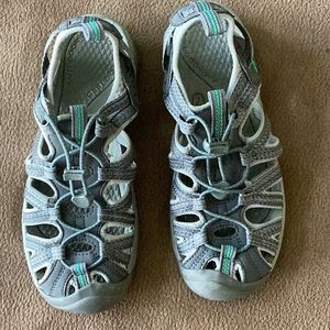 KEEN Womens Whisper Closed Toe Sports Sandals